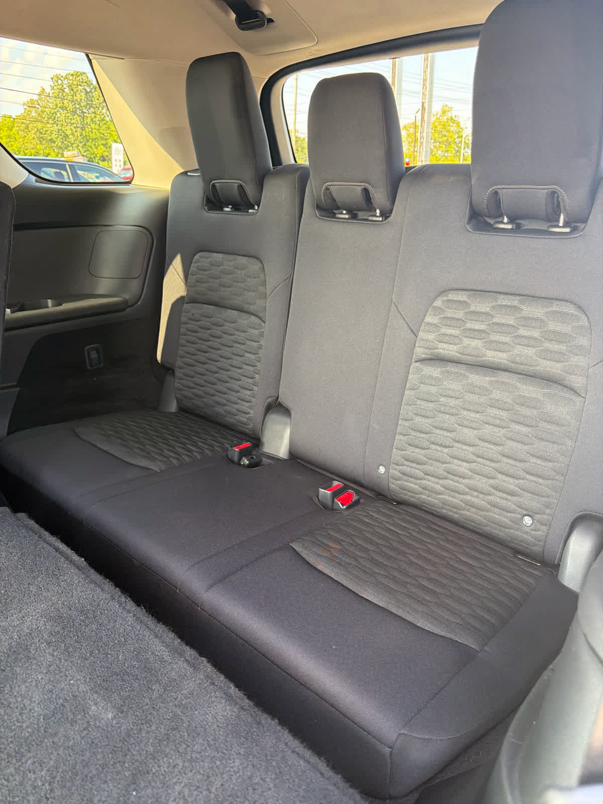 Used 2023 Nissan Pathfinder SV AWD/4WD image 11