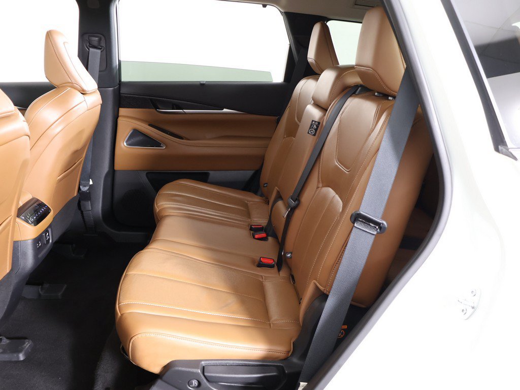 Used 2023 INFINITI QX60 Sensory w/ Vision Package AWD/4WD image 43
