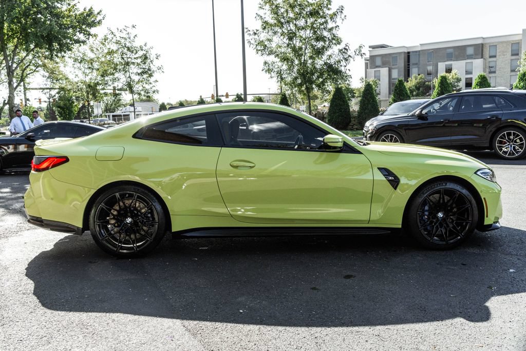 Used 2024 BMW M4 Coupe w/ Executive Package RWD image 3