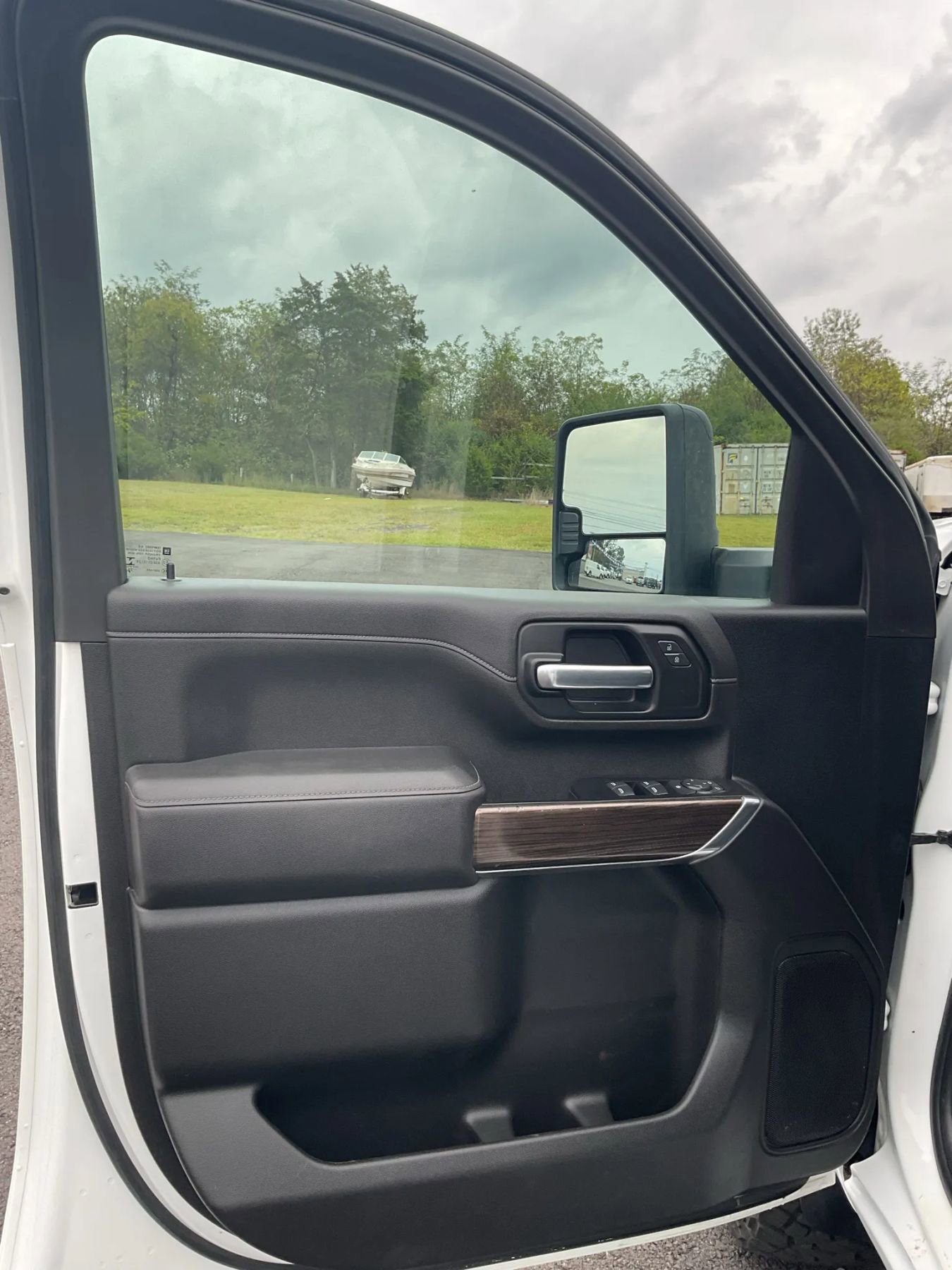 Used 2022 Chevrolet Silverado 2500 LT w/ Convenience Package image 22