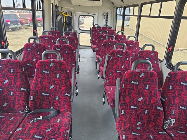 Used 2013 Ford E-450 and Econoline 450 Super Duty w/ Shuttle Bus Prep Pkg RWD image 26