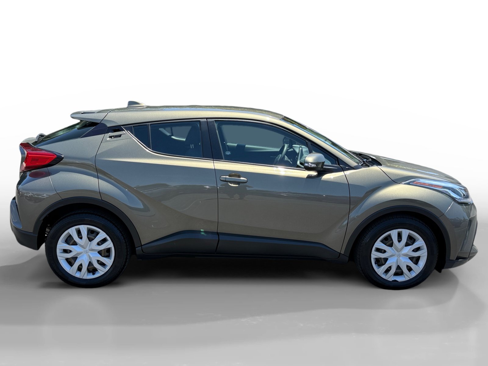 Used 2021 Toyota C-HR LE FWD image 6