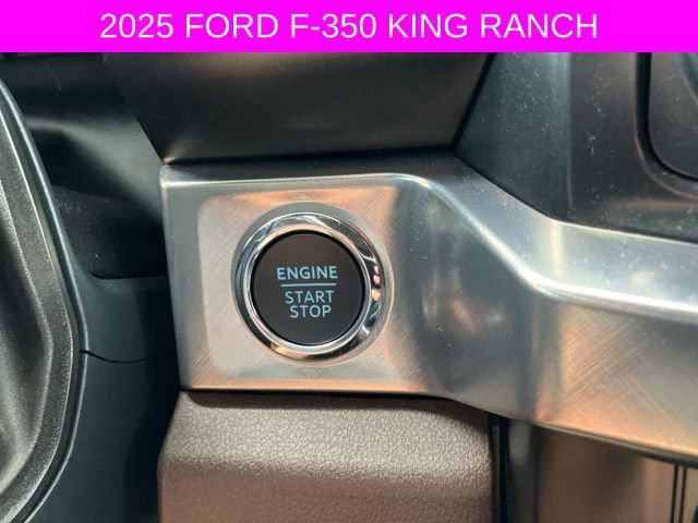 Used 2025 Ford F350 King Ranch w/ FX4 Off-Road Package image 38