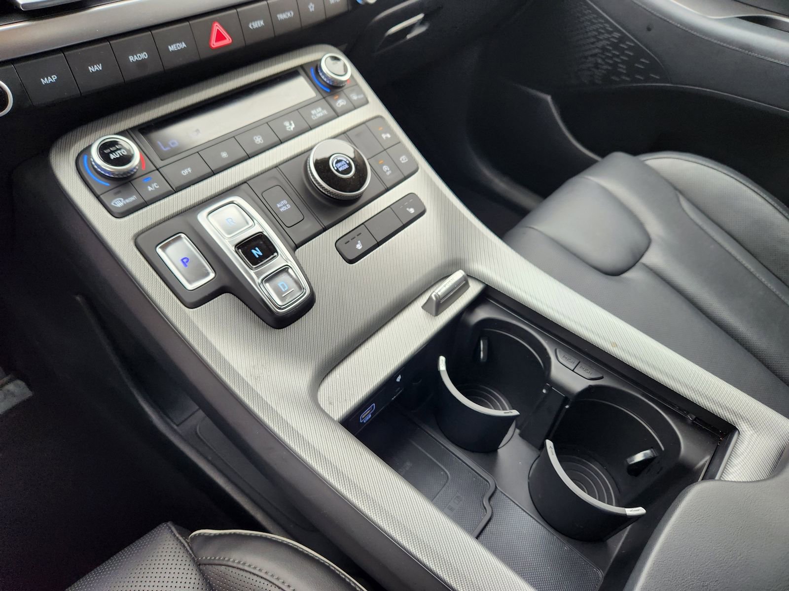 Used 2023 Hyundai Palisade SEL image 27