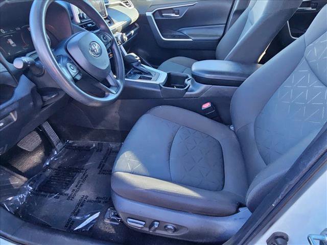 Used 2024 Toyota RAV4 XLE image 15