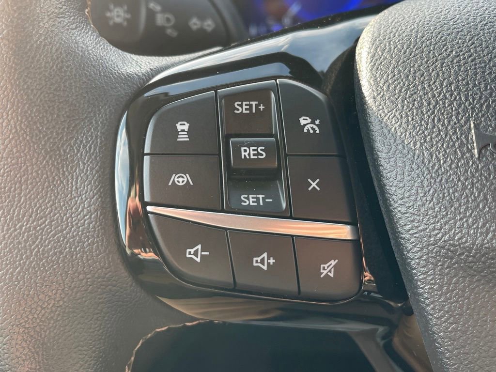 Used 2022 Ford Escape Titanium w/ Titanium Elite Package image 8