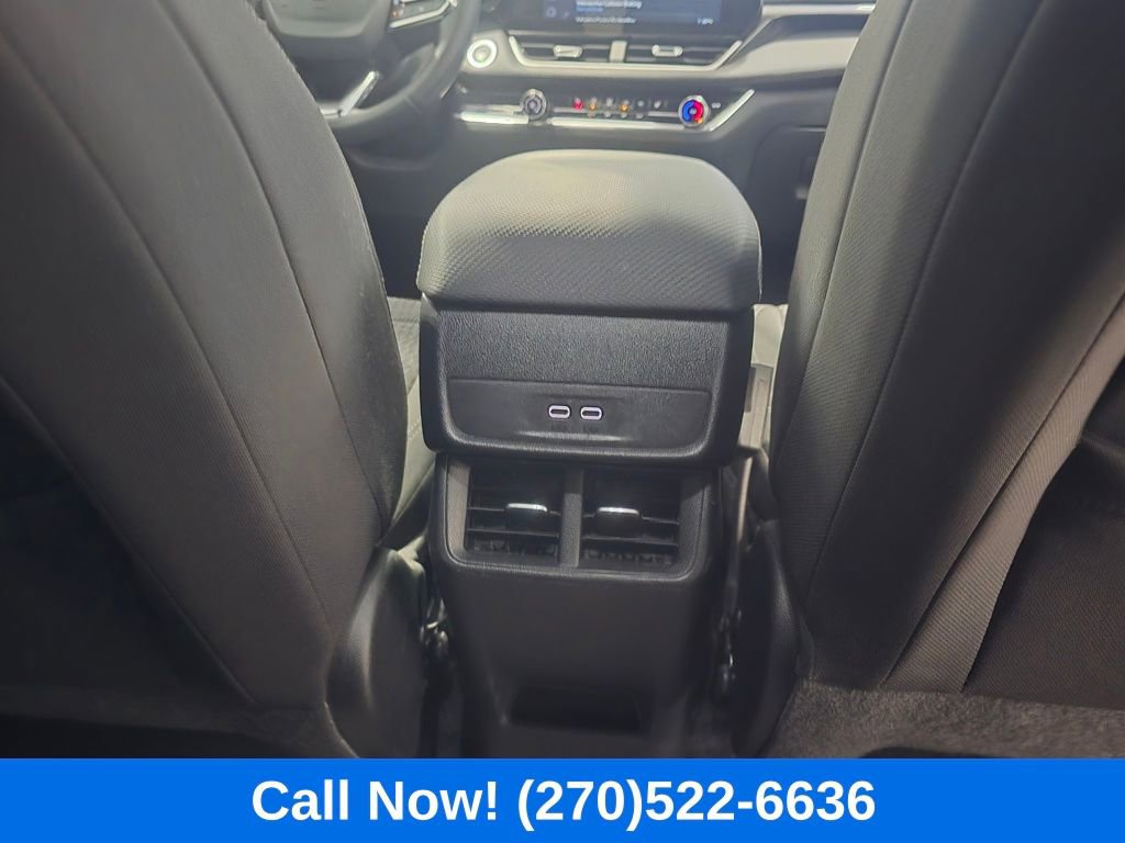 Used 2025 Chevrolet Equinox LT image 26