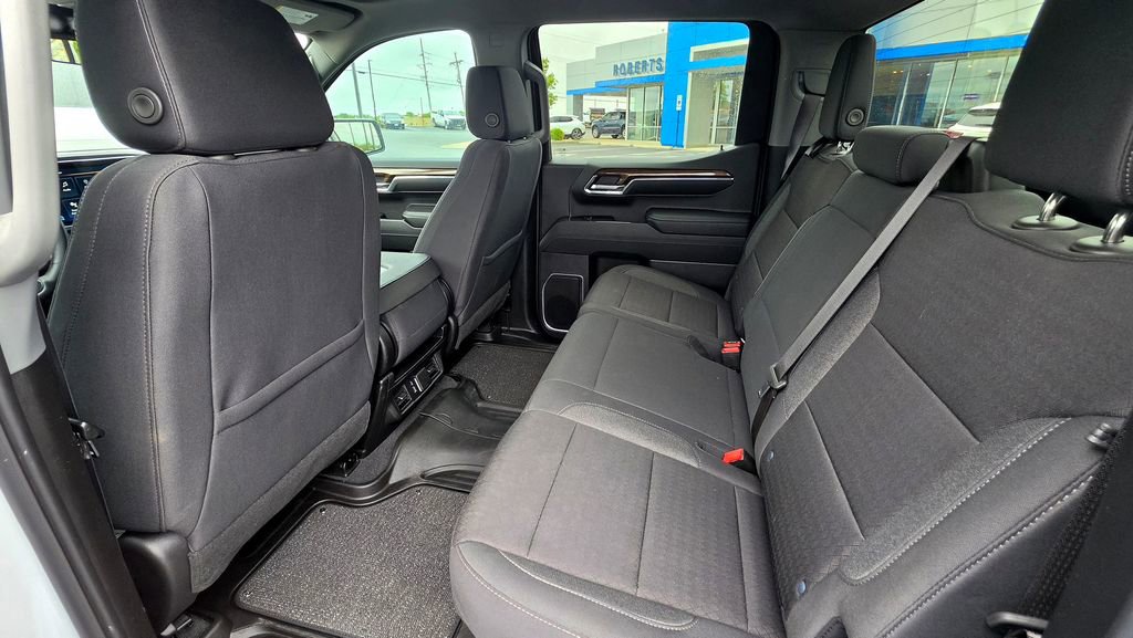 Used 2024 Chevrolet Silverado 1500 LT w/ Protection Package AWD/4WD image 50