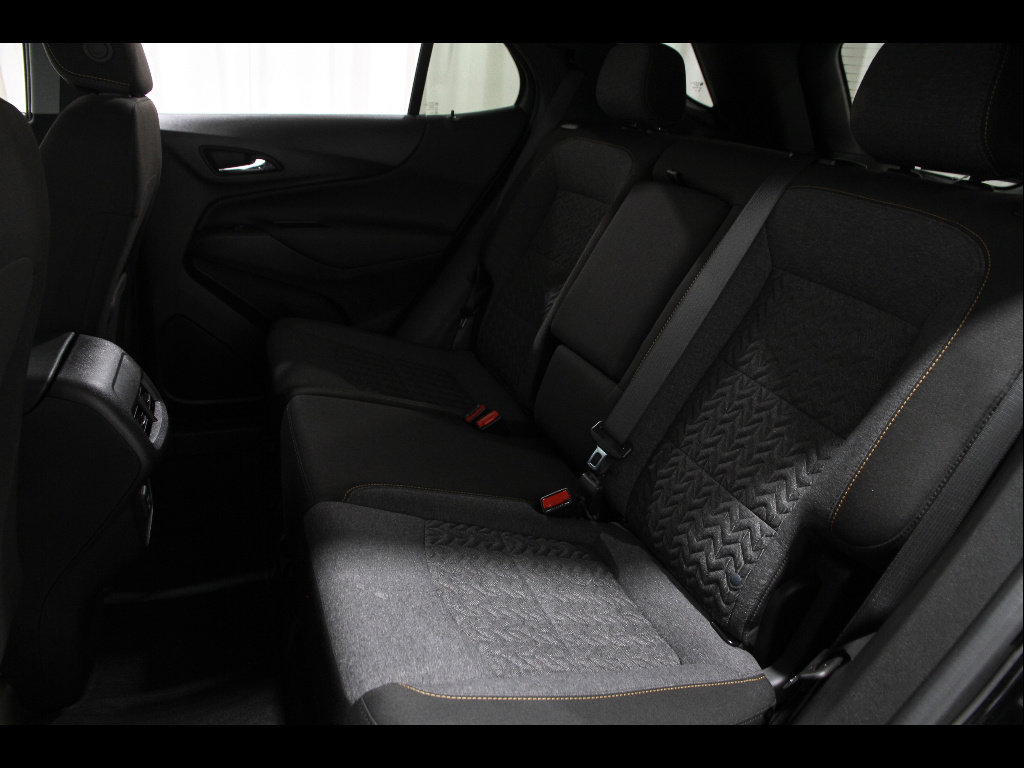 Certified 2024 Chevrolet Equinox LT FWD image 17