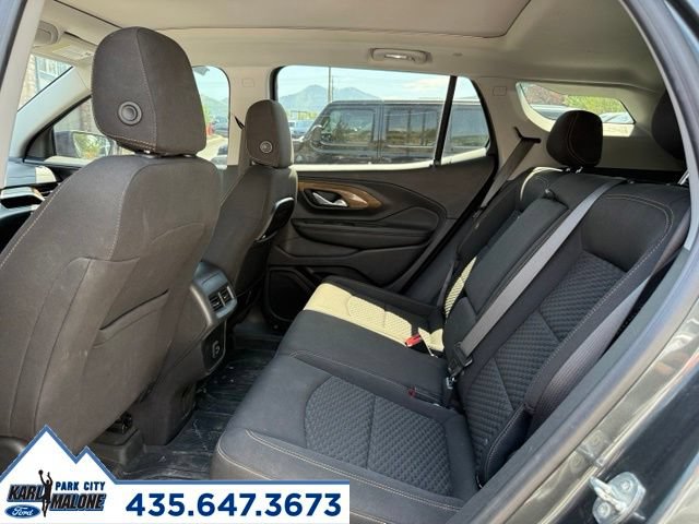 Used 2021 GMC Terrain SLE w/ Driver Convenience Package AWD/4WD image 14