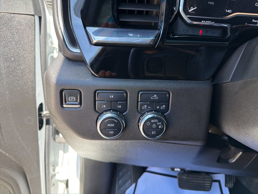 Used 2024 GMC Sierra 3500 SLE w/ SLE Convenience Package AWD/4WD image 24