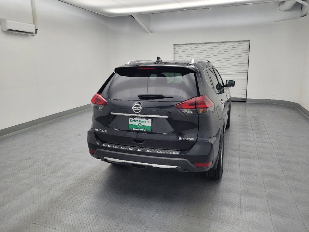 Used 2018 Nissan Rogue SV AWD/4WD image 7