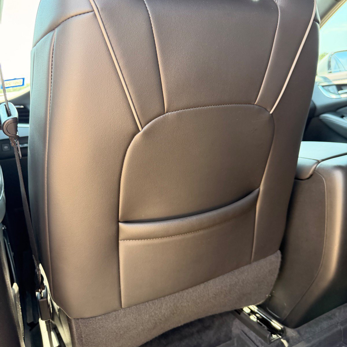 Used 2023 Buick Enclave Avenir w/ Avenir Technology Package FWD image 27
