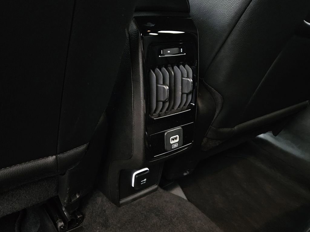 New 2026 Jeep Compass Latitude image 11