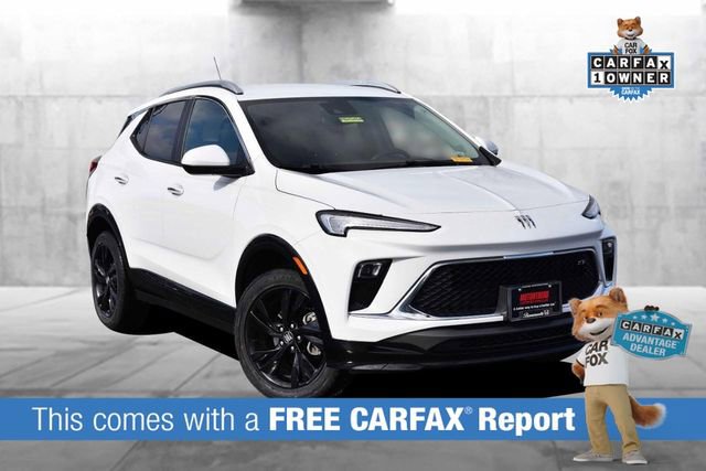 Used 2024 Buick Encore GX Sport Touring image 2