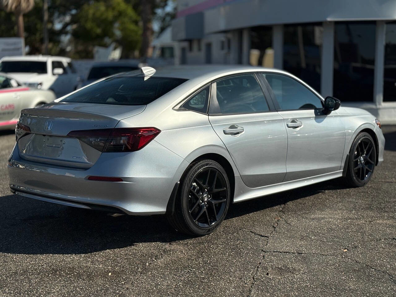 Used 2025 Honda Civic FWD Hybrid Sedan image 10