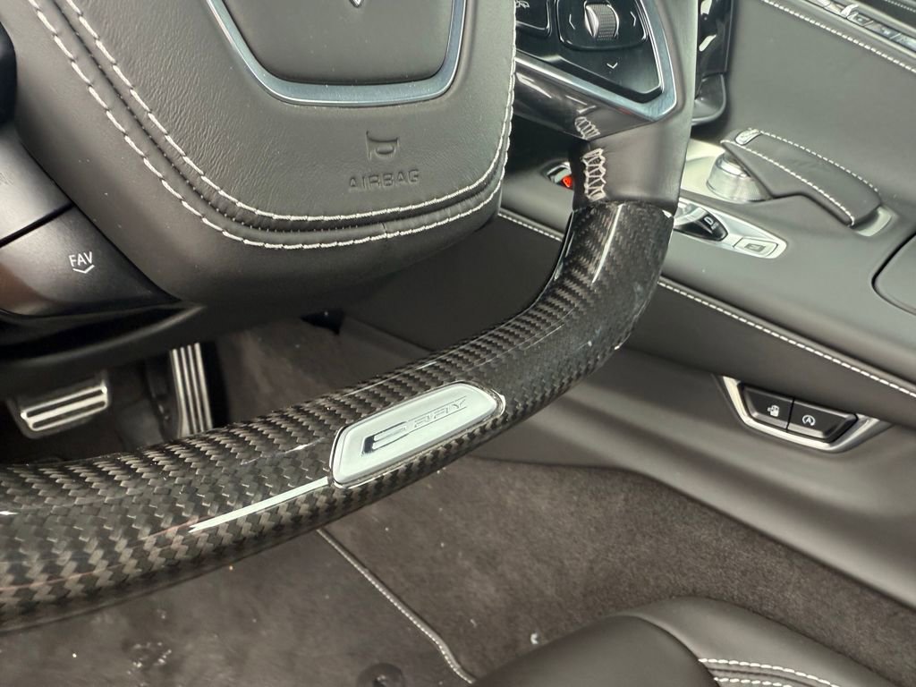 New 2025 Chevrolet Corvette E-Ray image 24