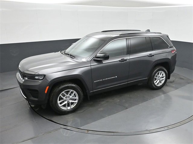 New 2025 Jeep Grand Cherokee Laredo X w/ Luxury Tech Group I image 24