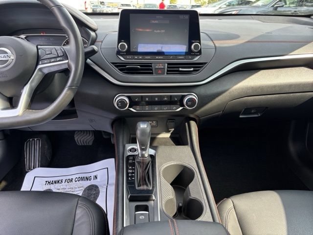 Used 2020 Nissan Altima 2.5 SR w/ Premium Package AWD/4WD image 11