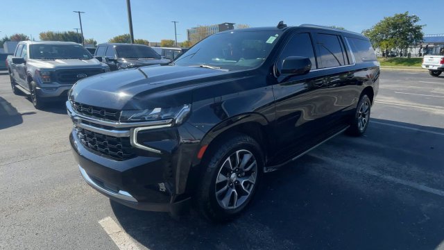 Used 2021 Chevrolet Suburban LS AWD/4WD image 6