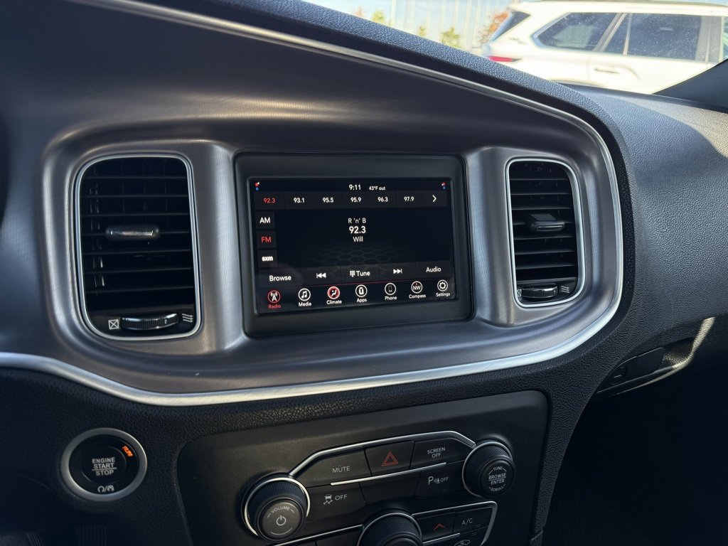 Used 2022 Dodge Charger SXT image 16