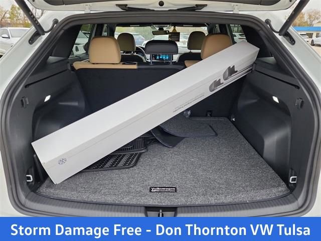 New 2026 Volkswagen Atlas Cross Sport SE image 6