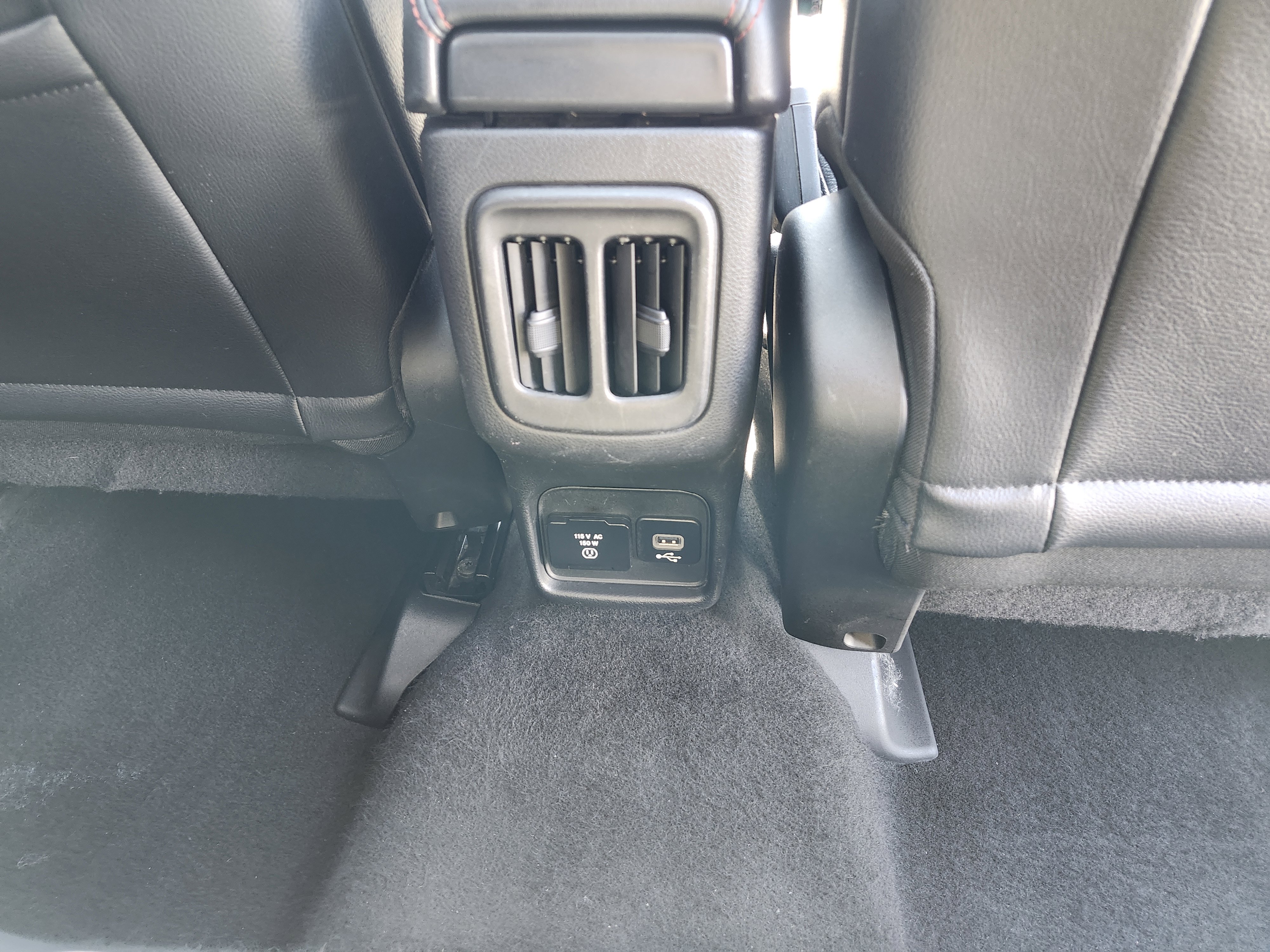 Used 2017 Jeep Compass Trailhawk w/ Leather Interior Group AWD/4WD image 21