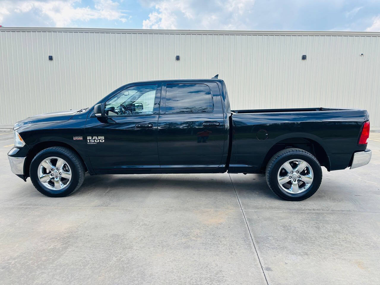 Used 2019 RAM 1500 Big Horn AWD/4WD image 5