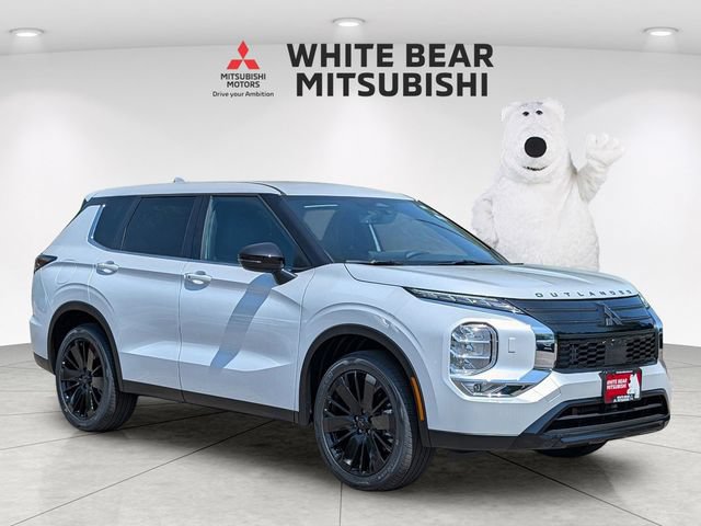 New 2026 Mitsubishi Outlander LE