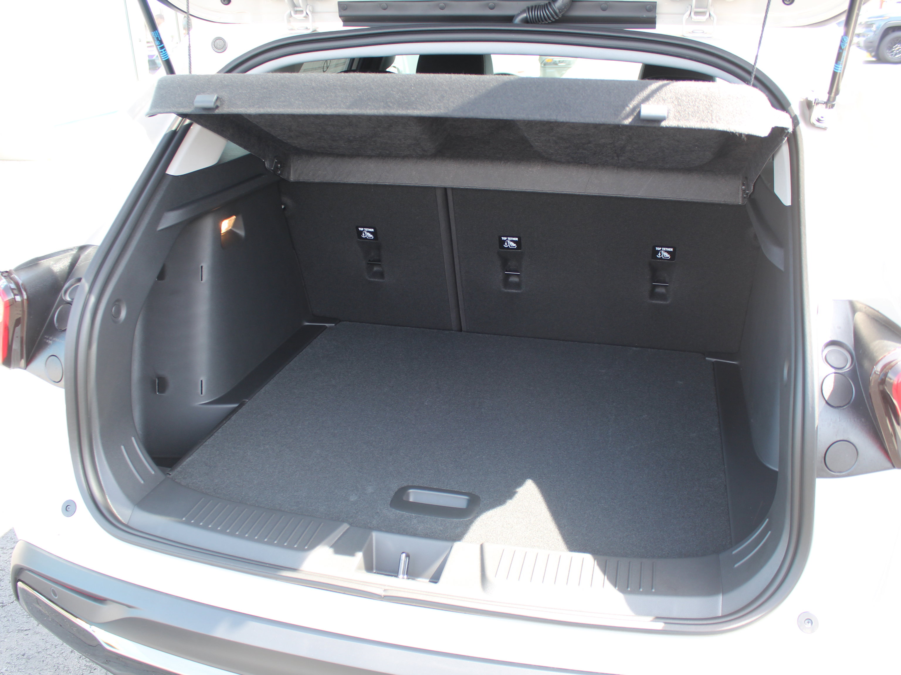 New 2026 Chevrolet Trax ACTIV w/ Driver Confidence Package FWD image 17