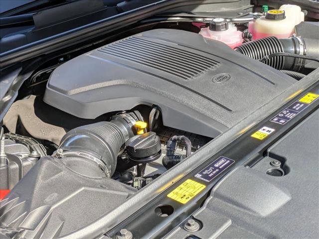 New 2025 Land Rover Range Rover SE image 19