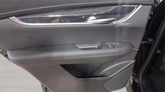 Used 2022 Cadillac XT5 Premium Luxury w/ Technology Package image 19