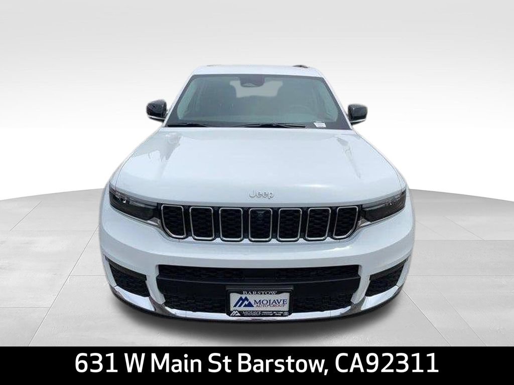 New 2023 Jeep Grand Cherokee L Limited w/ Luxury Tech Group II AWD/4WD image 2
