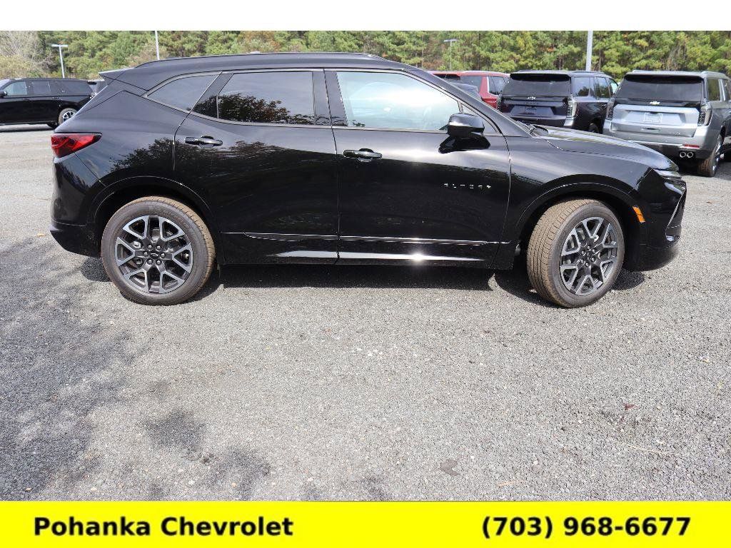 New 2025 Chevrolet Blazer RS w/ Driver Confidence II Package image 8