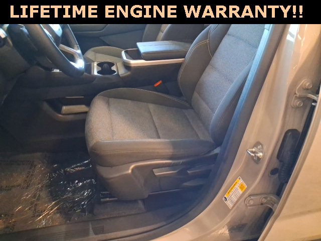 Used 2025 GMC Terrain Elevation image 19