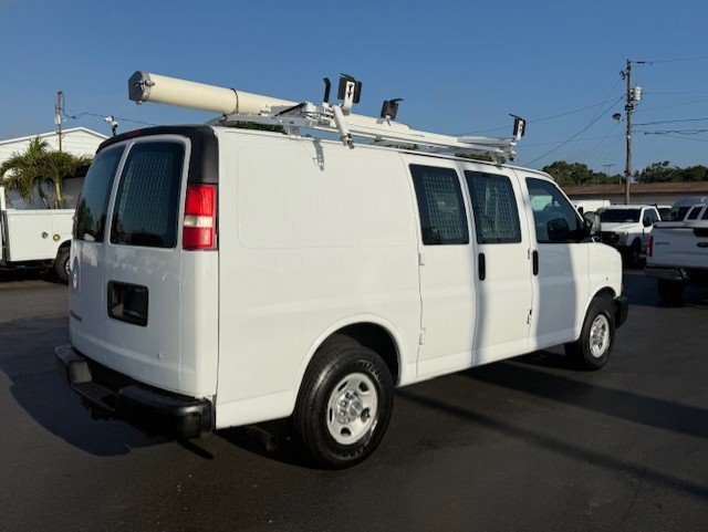 Used 2013 Chevrolet Express 2500 image 6