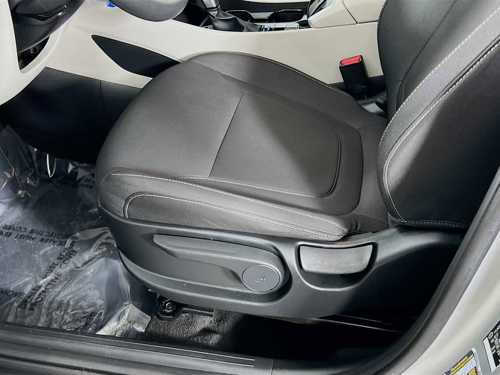 Certified 2023 Hyundai Tucson SE image 19