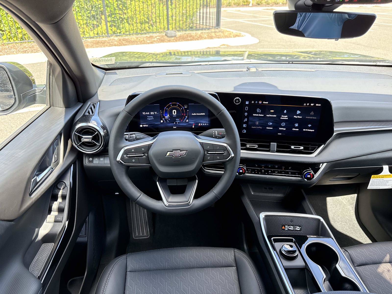 New 2027 Chevrolet Equinox LT w/ Convenience Package II FWD image 13