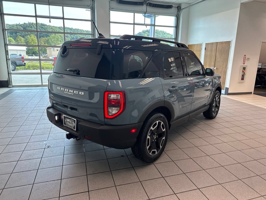 Used 2022 Ford Bronco Sport Outer Banks w/ Tech Package AWD/4WD image 16
