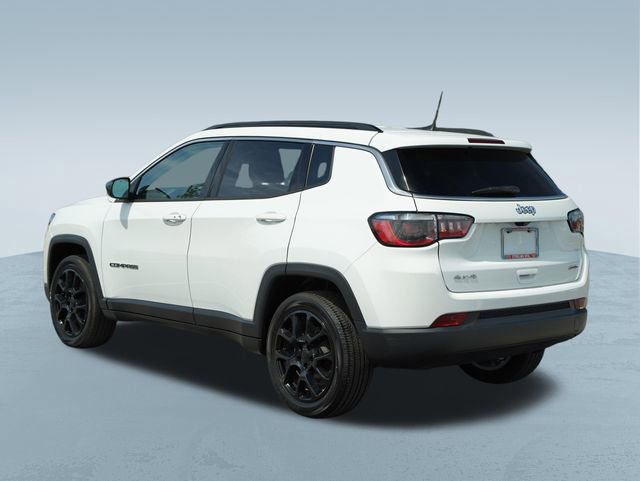 Used 2022 Jeep Compass Latitude AWD/4WD image 6