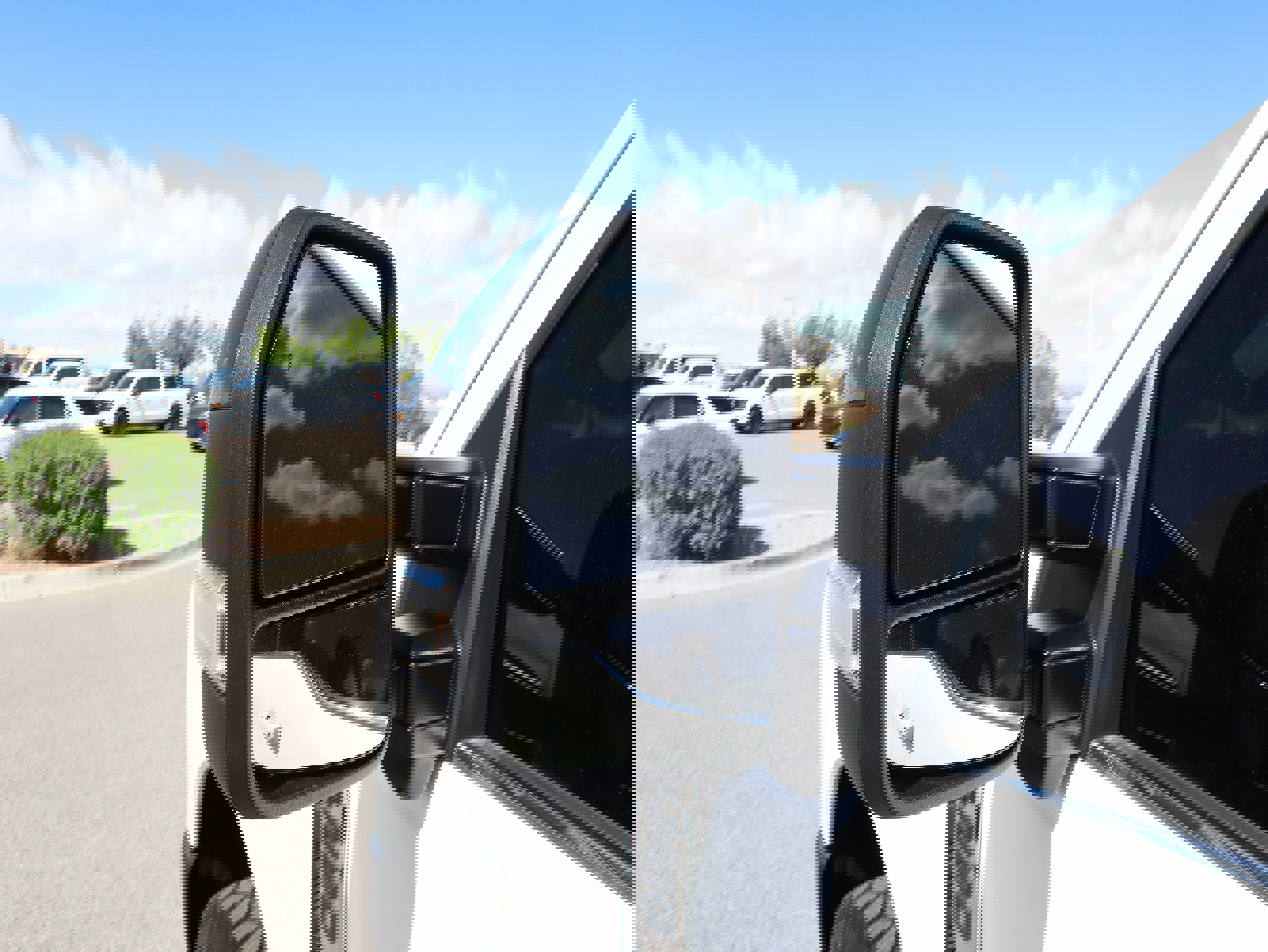 Used 2025 Ford F250 King Ranch w/ Tremor Off-Road Package image 17