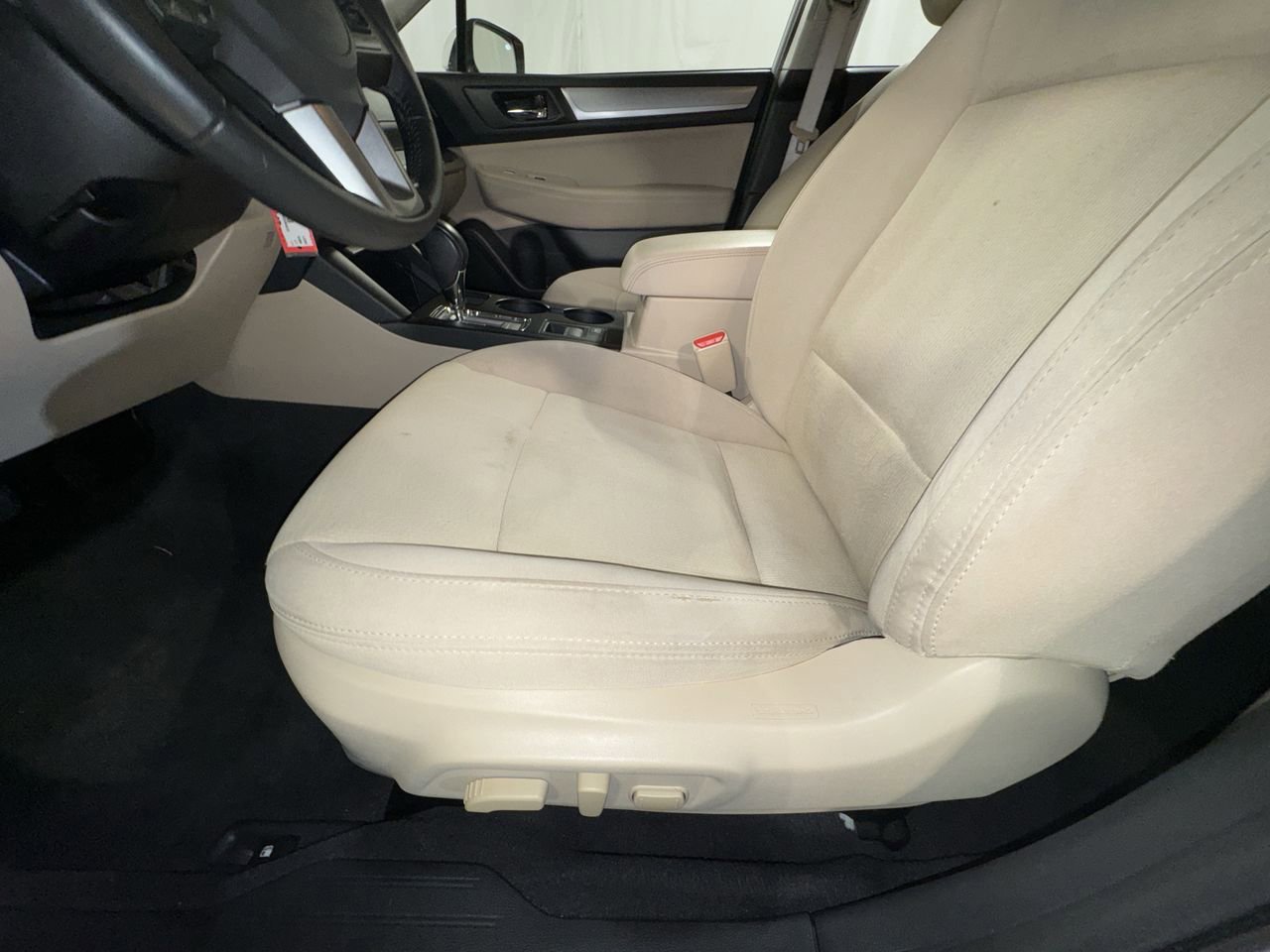 Used 2017 Subaru Legacy 2.5i Premium w/ Popular Package #1 image 17