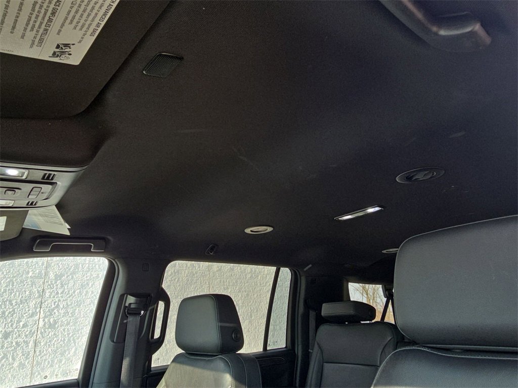 Certified 2023 Chevrolet Suburban Z71 image 19