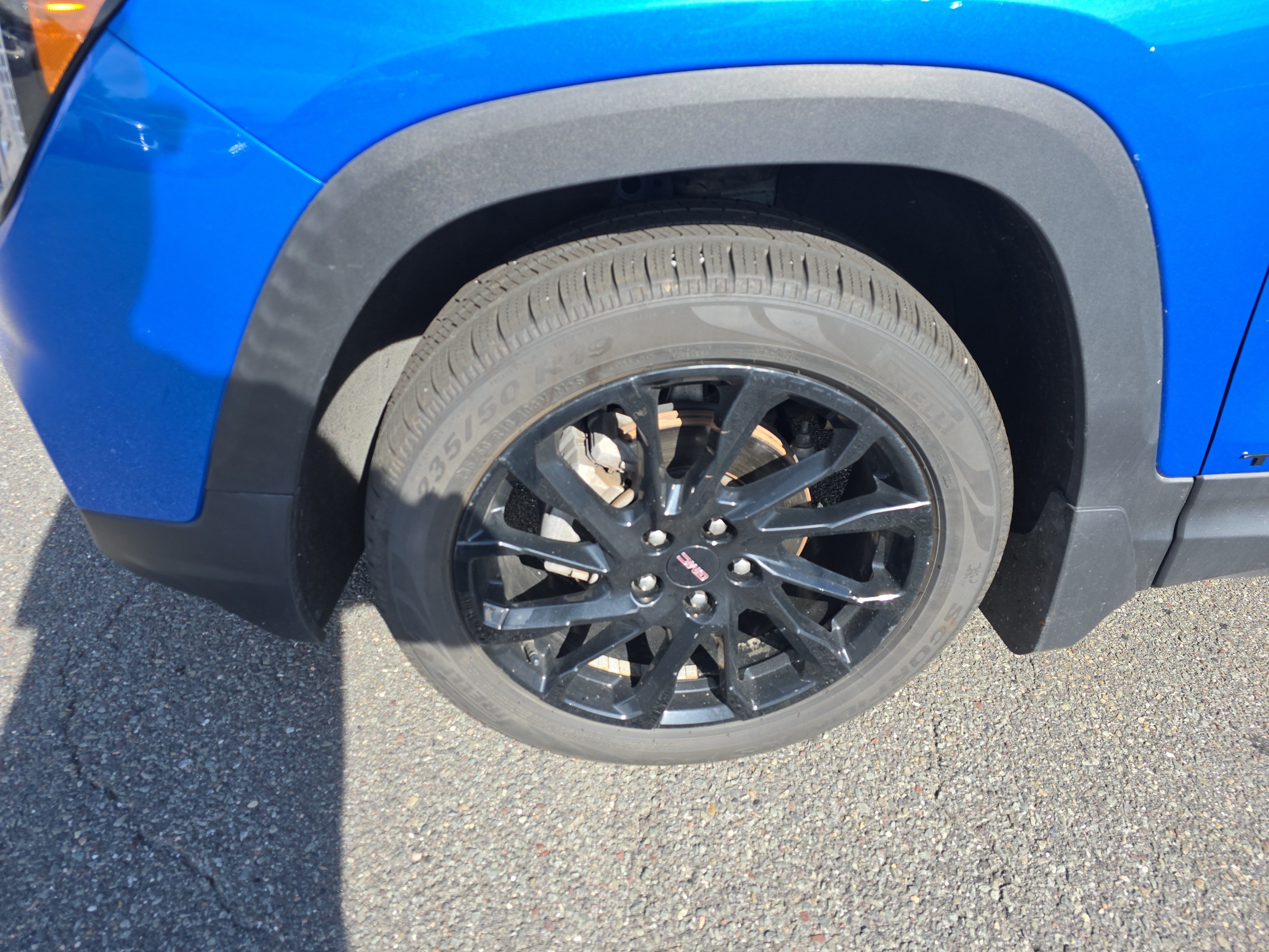 Used 2024 GMC Terrain SLE w/ Driver Convenience Package AWD/4WD image 9