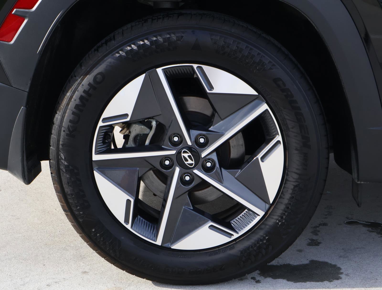 Used 2025 Hyundai Tucson SEL image 8