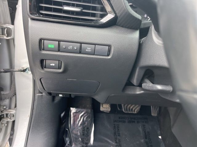Used 2023 Nissan Sentra SV w/ All-Weather Package FWD image 30