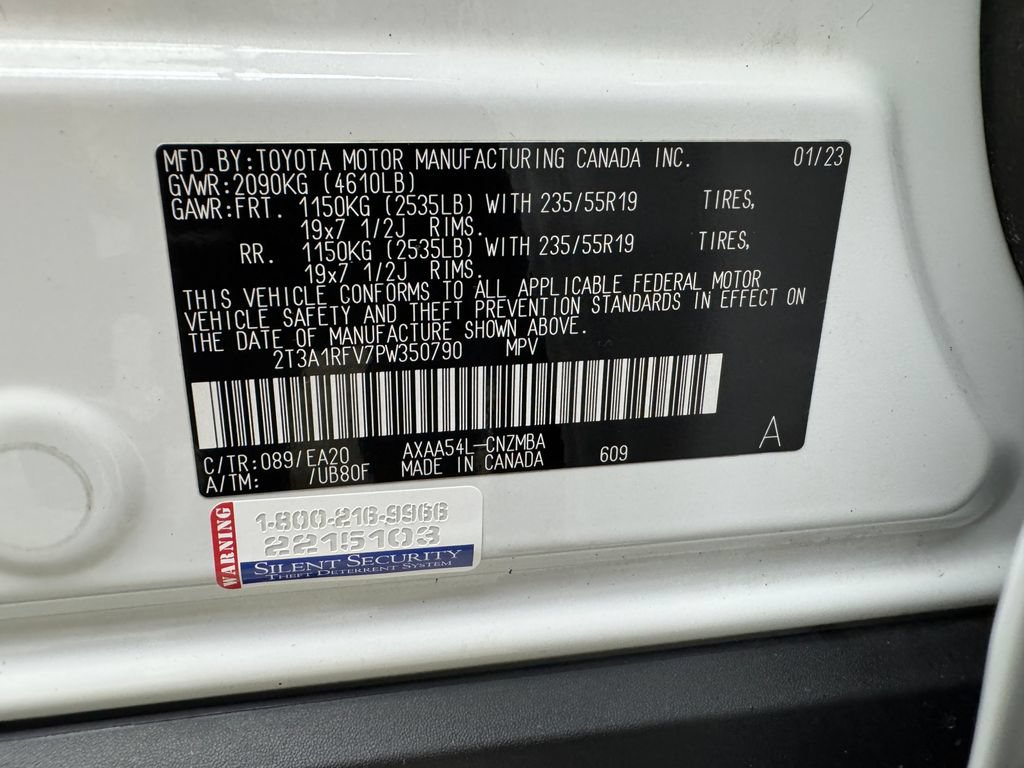 Used 2023 Toyota RAV4 XLE Premium AWD/4WD image 33