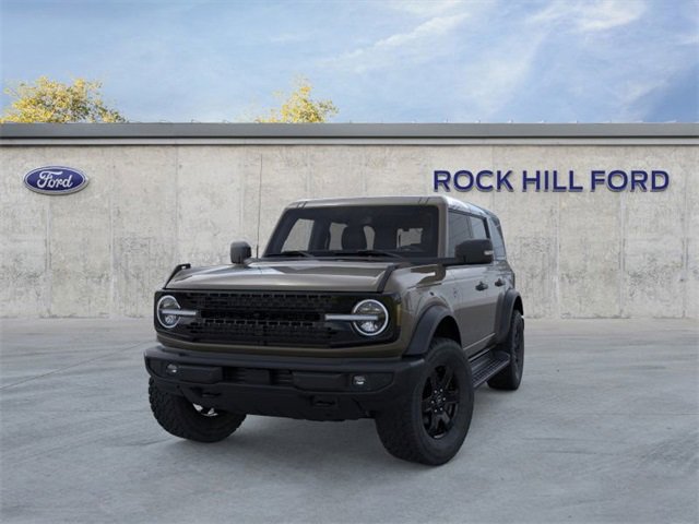 New 2025 Ford Bronco Outer Banks w/ Black Appearance Package image 3