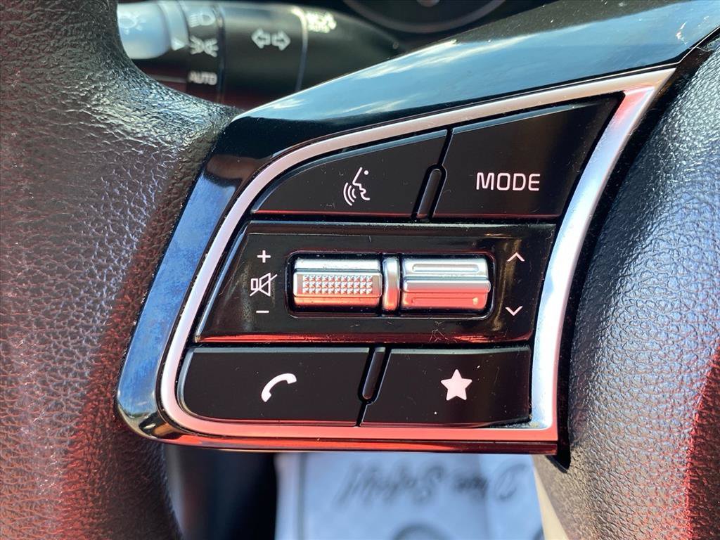 Certified 2023 Kia Forte LXS FWD image 17