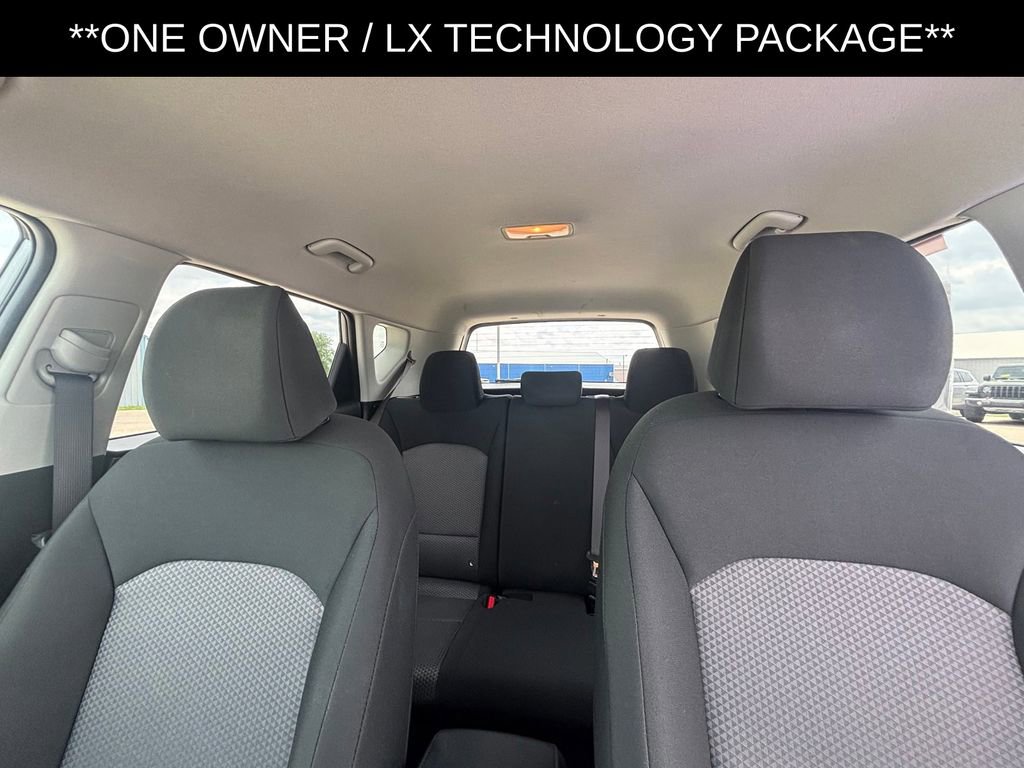 Used 2025 Kia Soul LX w/ LX Technology Package FWD image 15